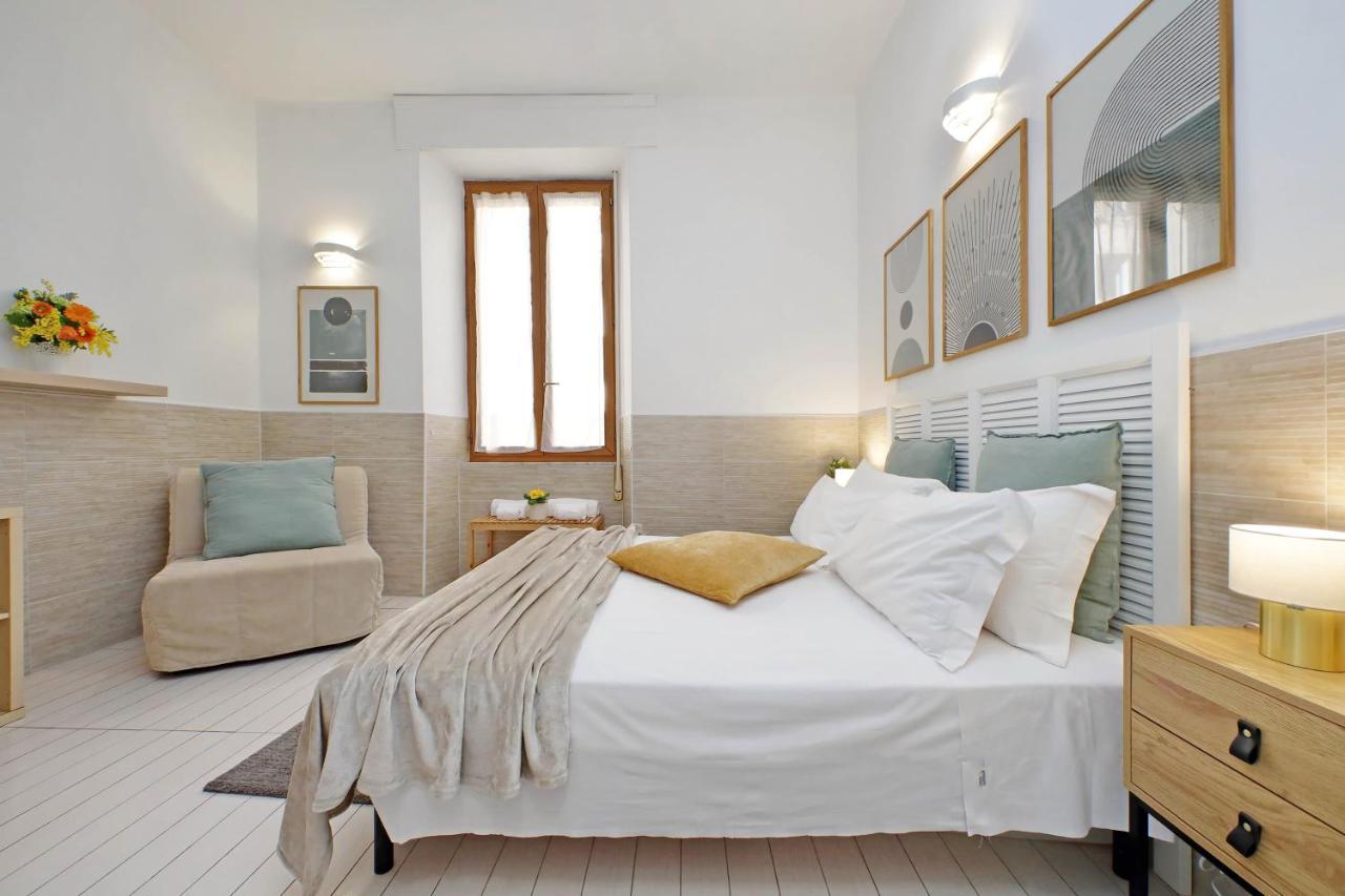 Opera Inn Suites - Rooms And Apartments Рим Екстериор снимка