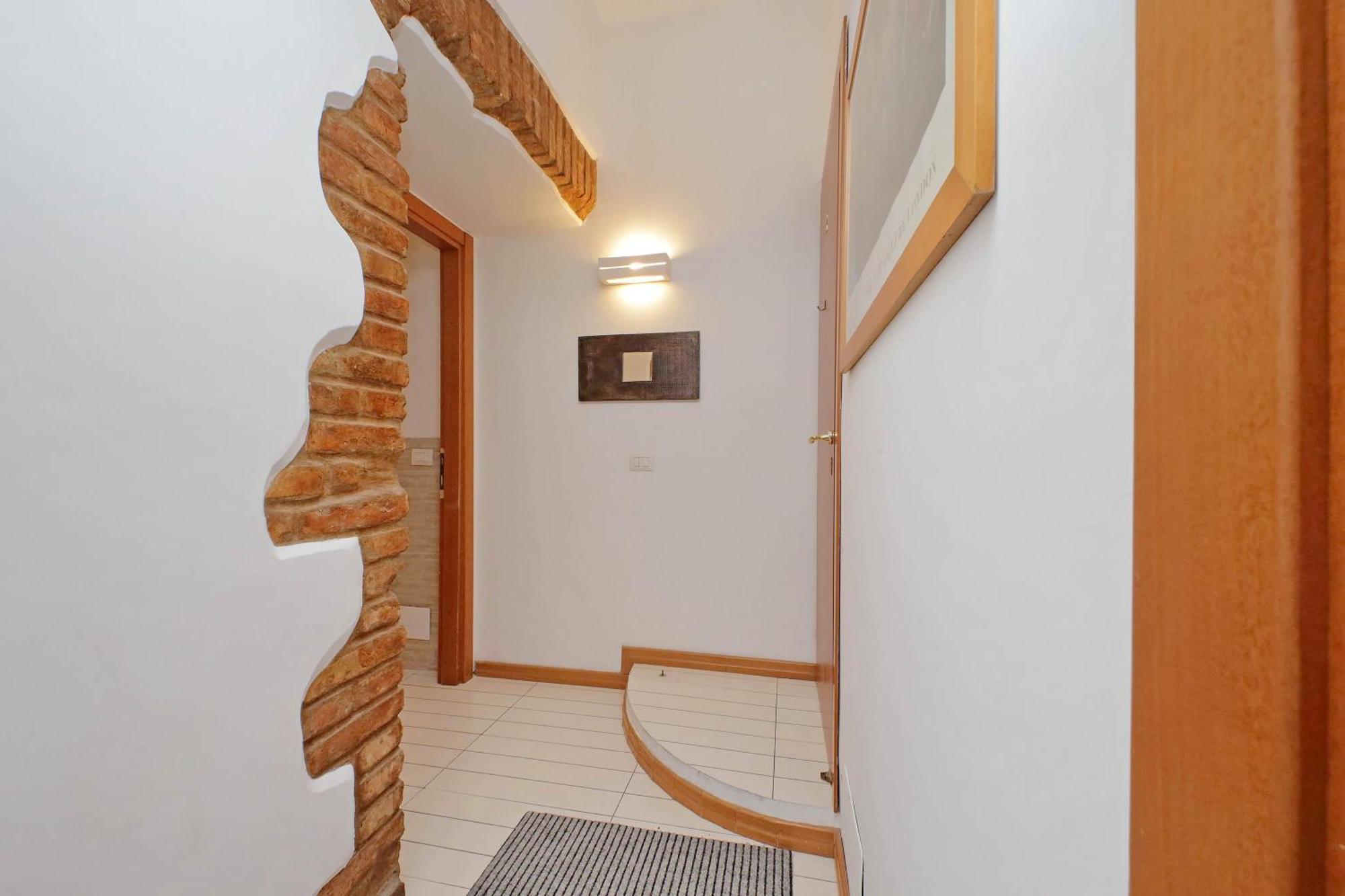 Opera Inn Suites - Rooms And Apartments Рим Екстериор снимка