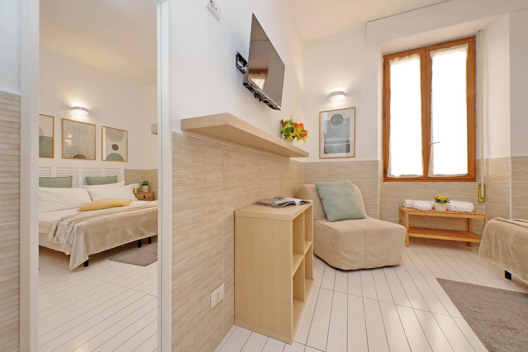 Opera Inn Suites - Rooms And Apartments Рим Екстериор снимка